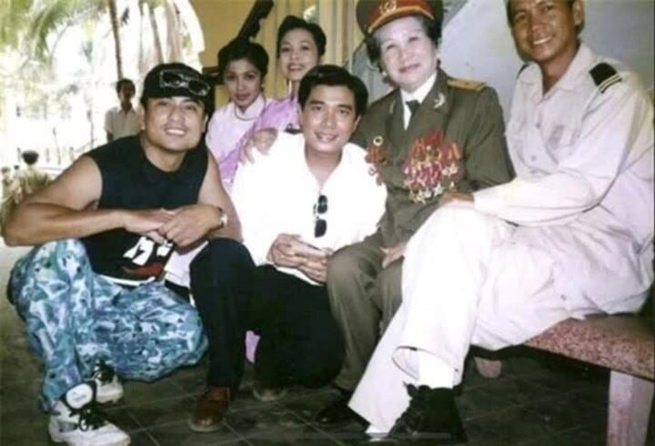 Nguyên mẫu