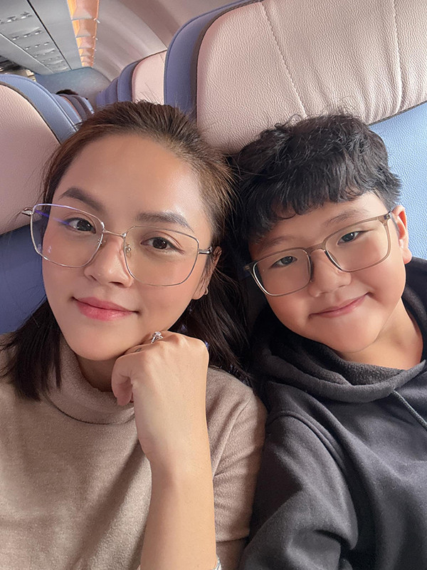 Con trai đời thực tròn 10 tuổi của bà Liên phim 'Cha tôi người ở lại'- Ảnh 6.