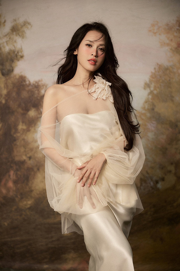 Nhan sắc đời thực nữ diễn viên phim nối sóng VTV sau khi 'Cha tôi người ở lại' kết thúc- Ảnh 8.