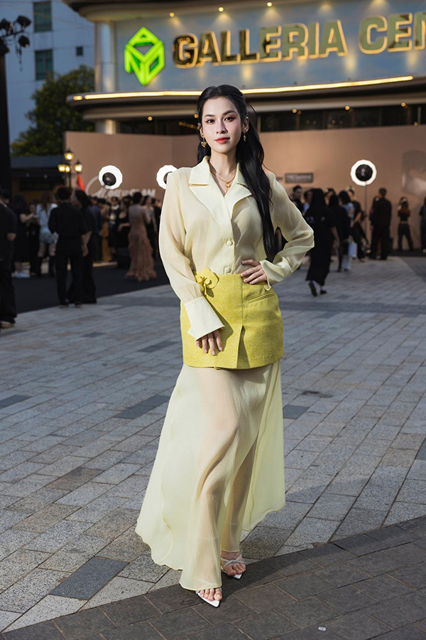 Nhan sắc đời thực nữ diễn viên phim nối sóng VTV sau khi 'Cha tôi người ở lại' kết thúc- Ảnh 6.