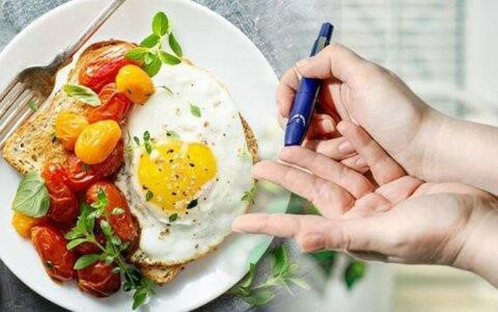 Không phải tin đồn Nghiên cứu y học phát hiện Ăn sáng sớm hơn 1 giờ nguy cơ tiểu đường giảm 59