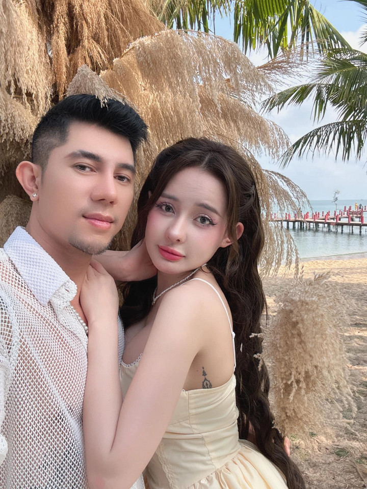 Ngân 98 cũng gây ồn ào bởi mối quan hệ với Lương Bằng Quang.