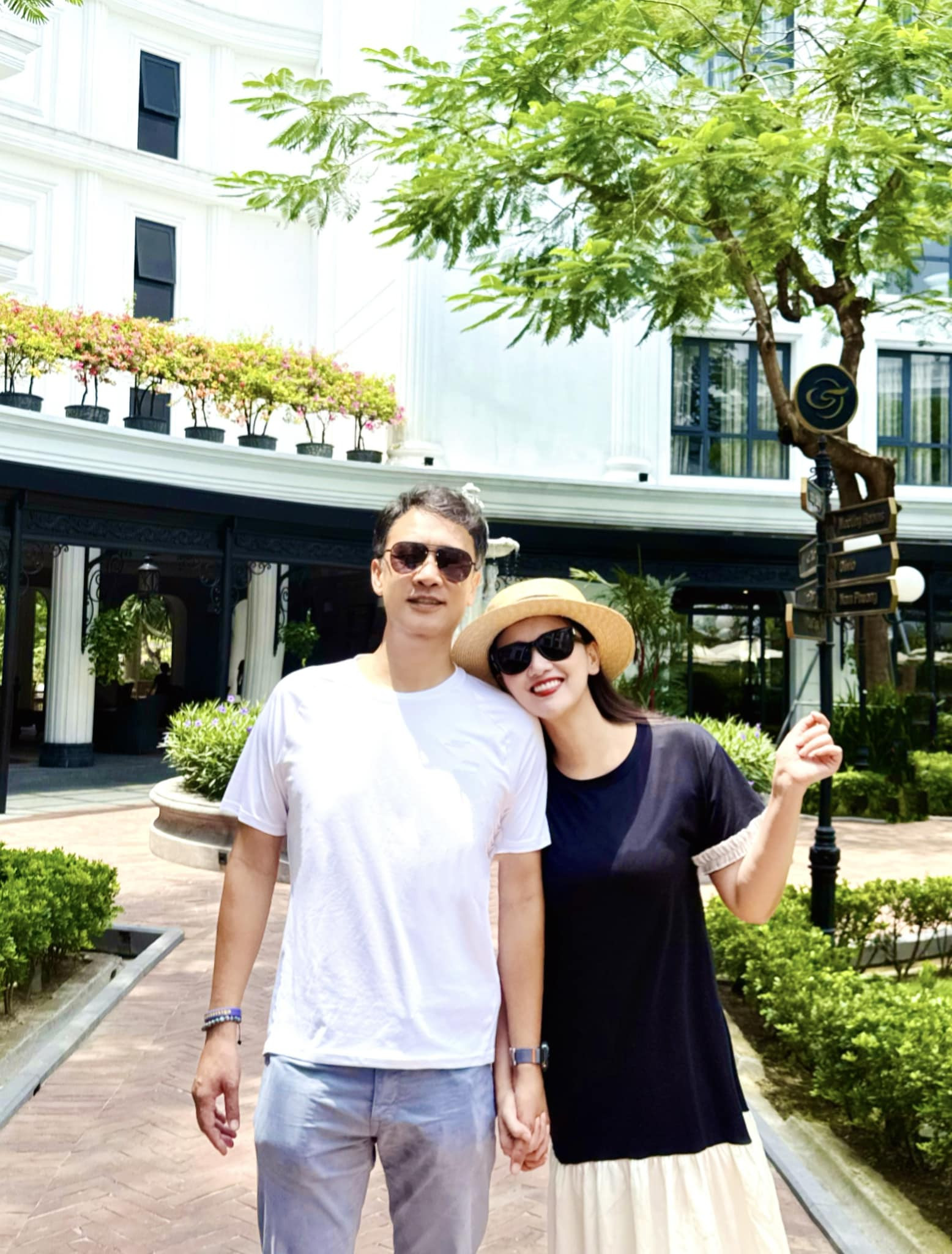 Lã Thanh Huyền chúc sinh nhật chồng doanh nhân, nhưng người thực sự gây chú ý lại là con trai- Ảnh 2.