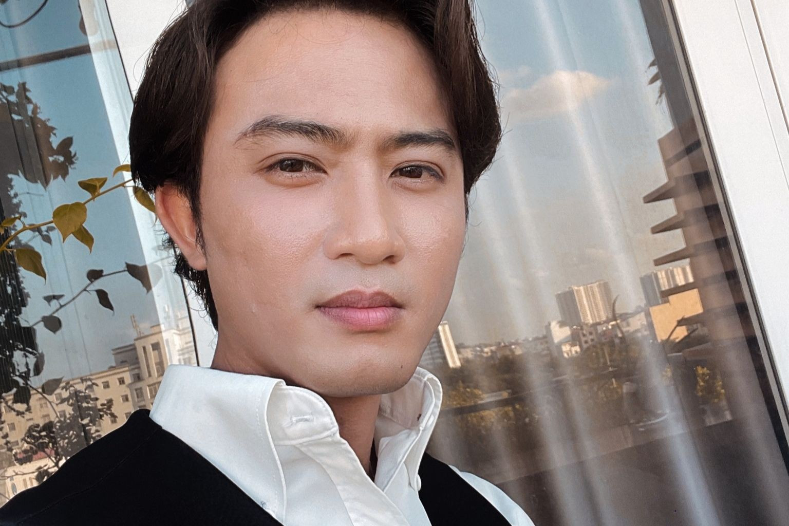 Nghệ sĩ rút ruột uy tín để kiếm tiền ảnh 2