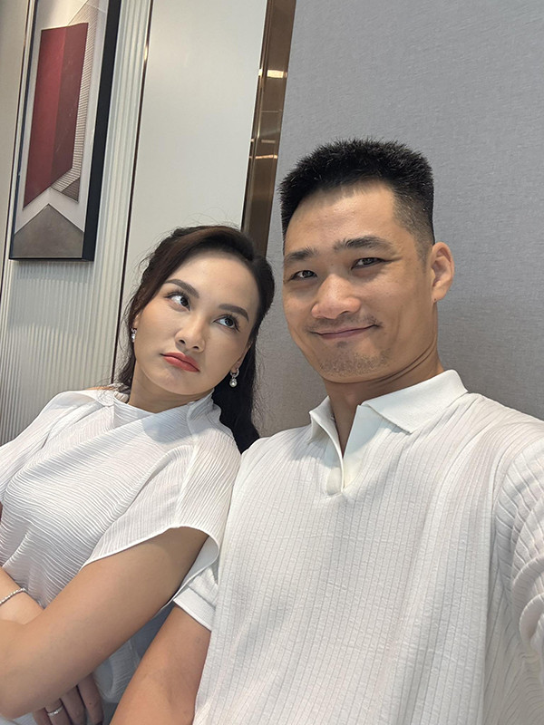 Hôn nhân 15 năm rửa bát cho vợ của chồng diễn viên Bảo Thanh - Ảnh 2.