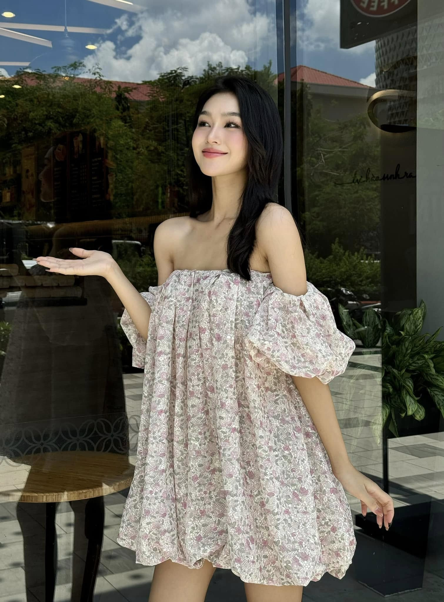 Sắc vóc đời thực của mỹ nhân quê Thanh Hóa sắp vào phim nối sóng 'Cha tôi người ở lại' - Ảnh 9.