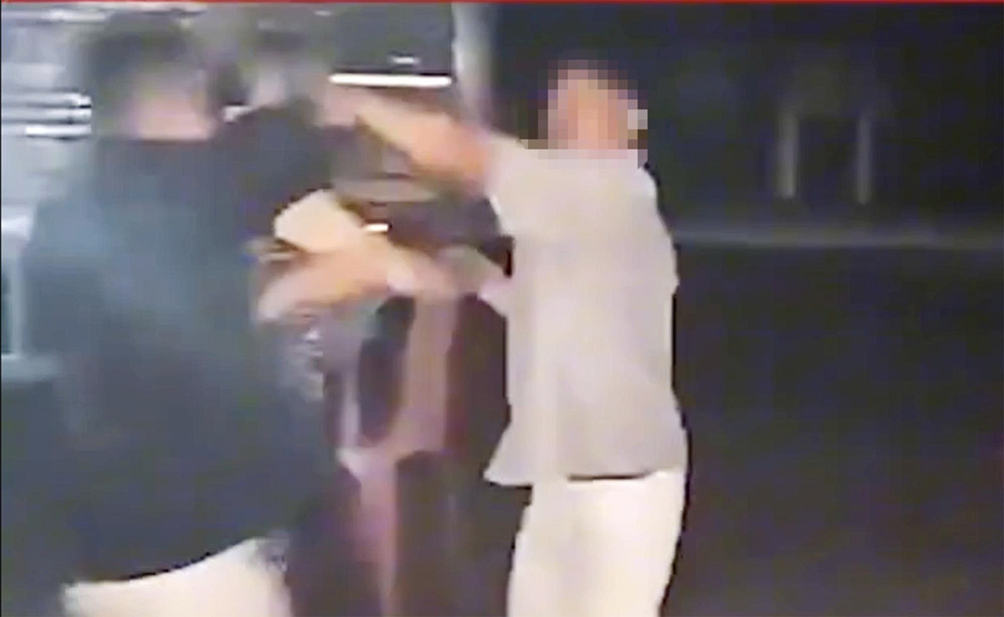 Phàn nàn 2 phần cơm giá 280.000 đồng, khách bị chủ quán cầm ghế tấn công- Ảnh 2.