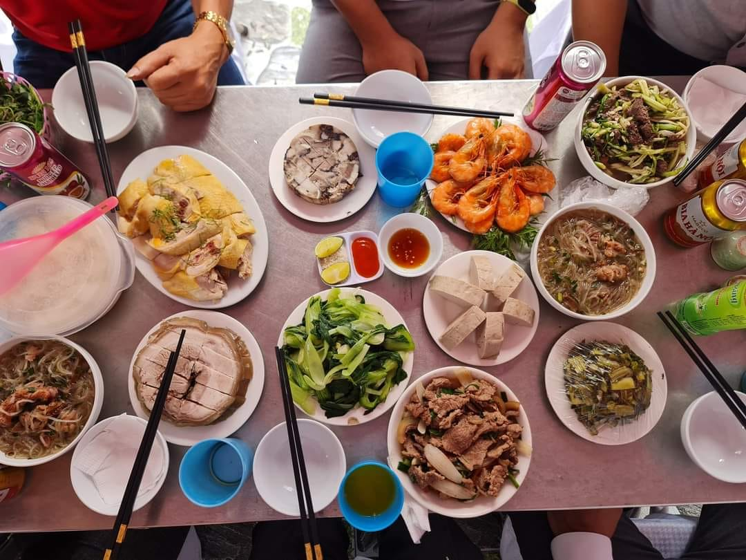 mâm cỗ Thái Bình Phan Hồng Sơn.png