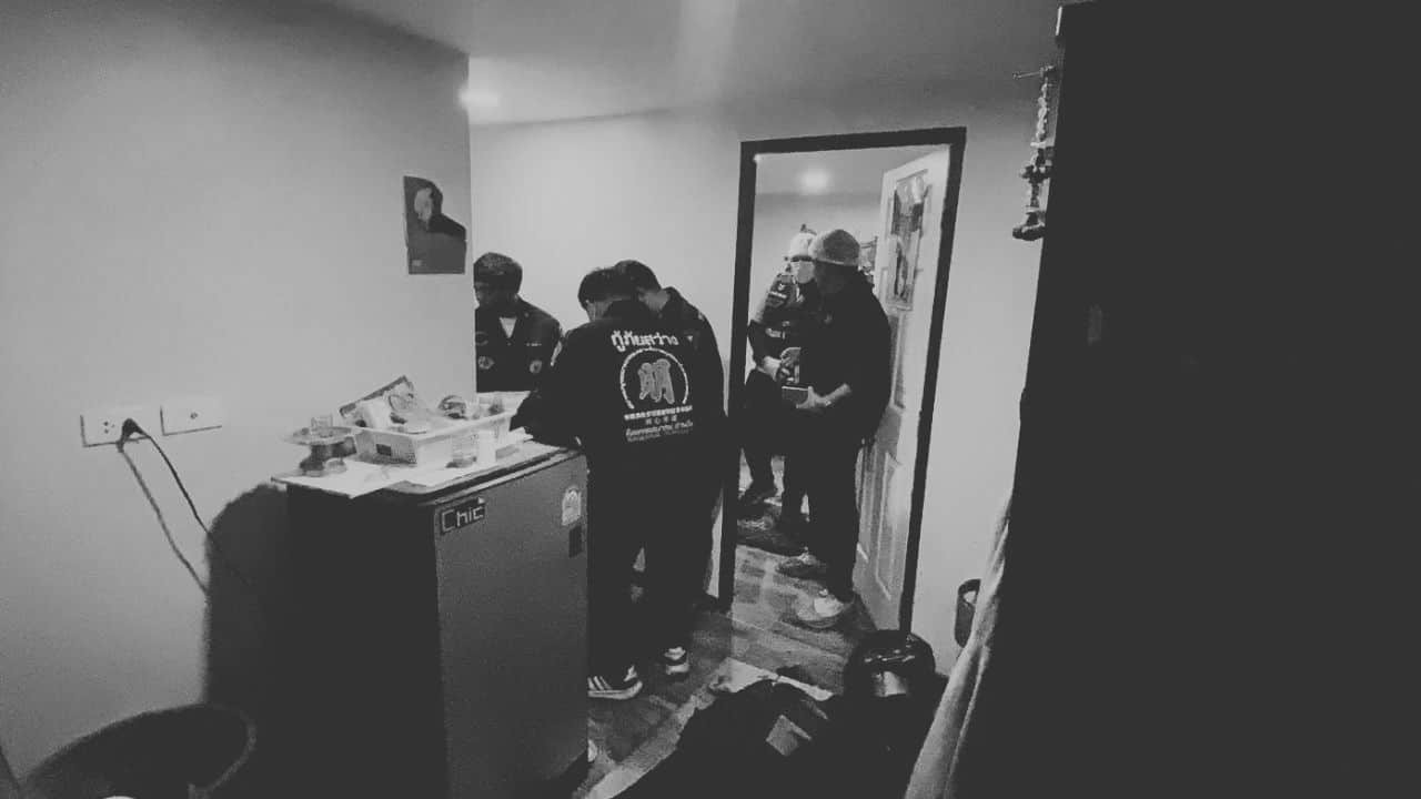 Người phụ nữ bị sát hại, chuyện qua lại với 7 người đàn ông bị phanh phui, không tình cũ nào đến đám tang - Ảnh 1.