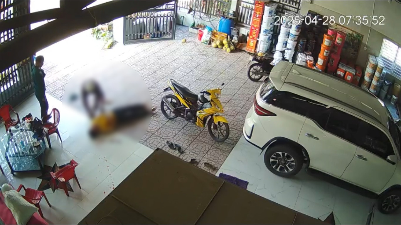 Sức khoẻ tài xế xe tải bị bắn trong vụ nổ súng ở Vĩnh Long giờ ra sao?- Ảnh 1.