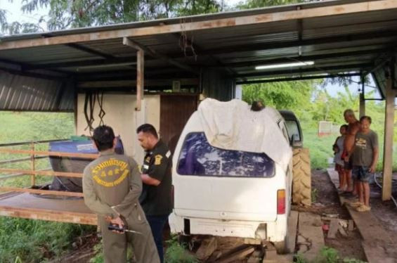 Phát hiện 3 người bị điện giật tử vong trong gara, hiện trường đau lòng- Ảnh 1.