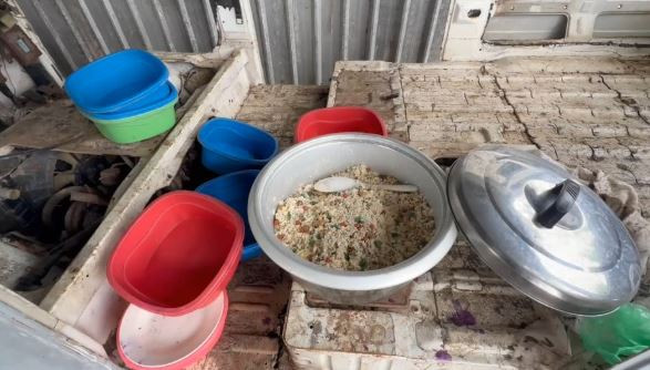 Phát hiện 3 người bị điện giật tử vong trong gara, hiện trường đau lòng- Ảnh 3.