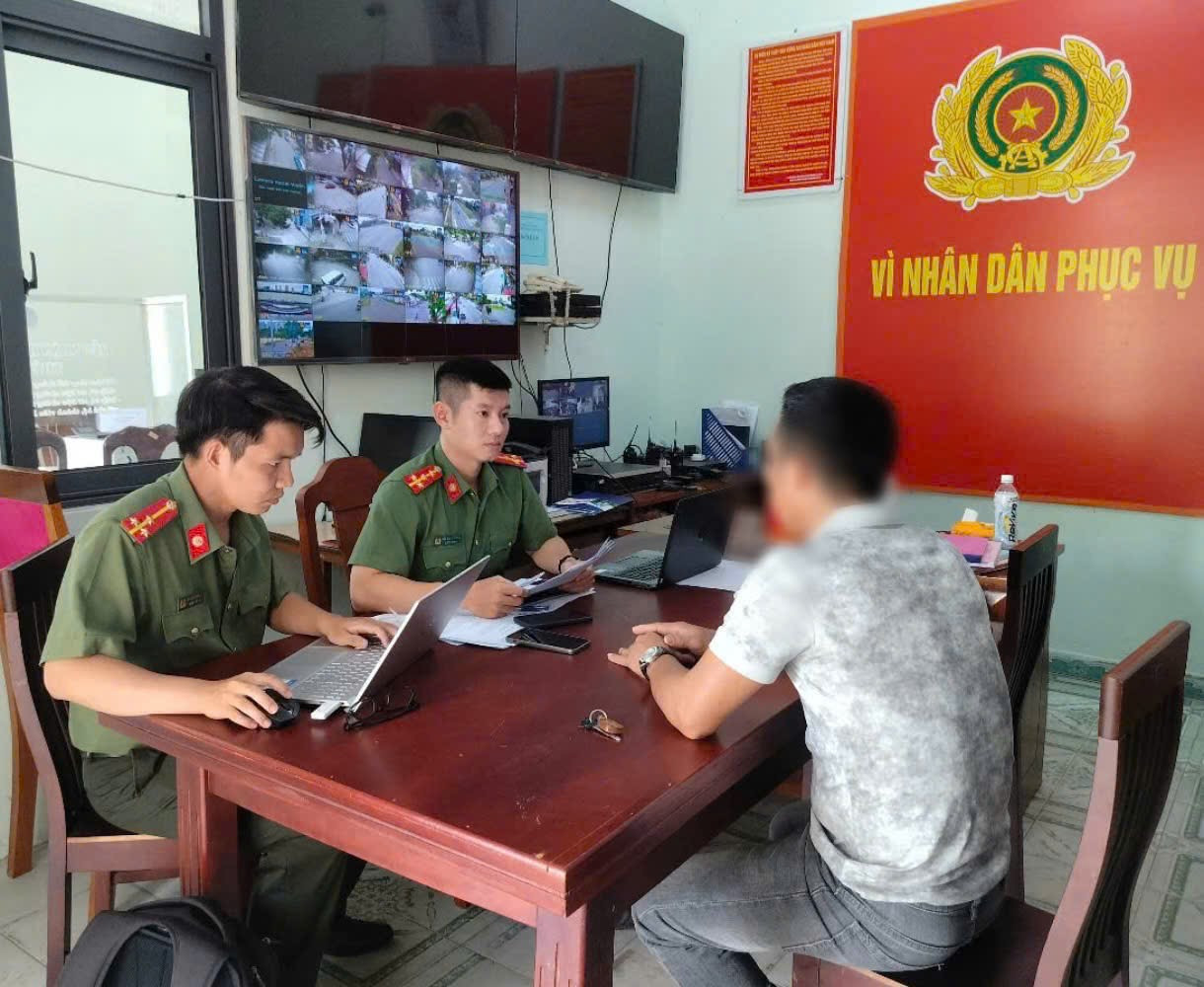 Bất ngờ với “màn” livestream