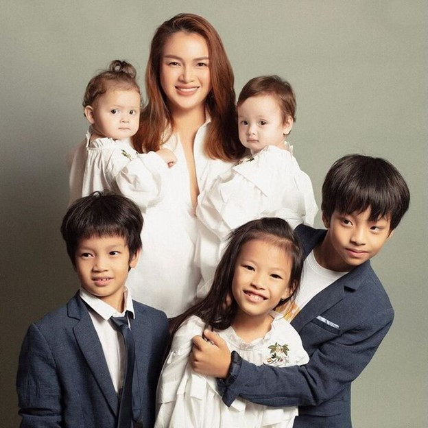 Nàng hậu nghiện con: Làm mẹ đơn thân của 5 nhóc tỳ, bí mật kết hôn ở Mỹ- Ảnh 2.