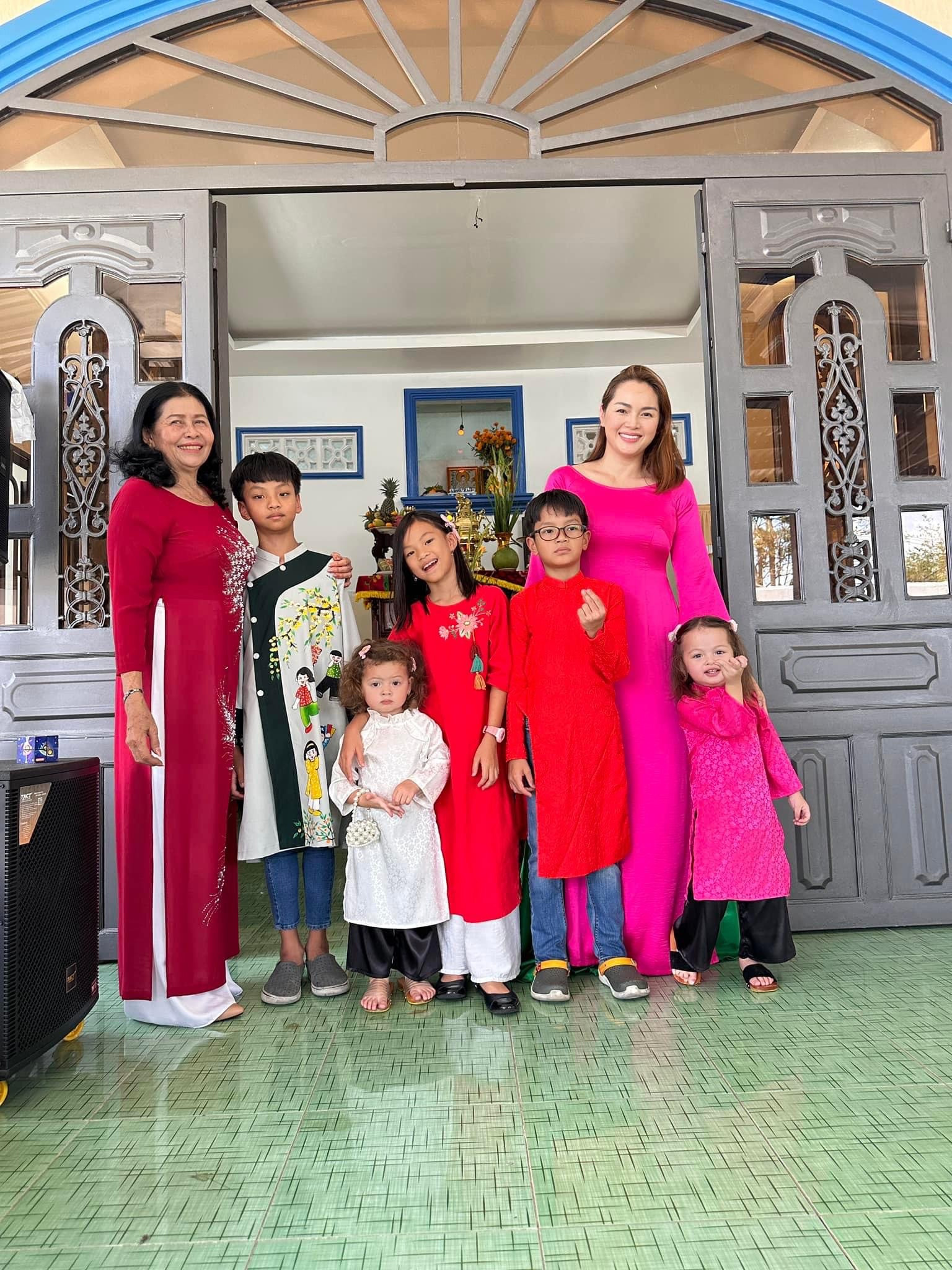 Nàng hậu nghiện con: Làm mẹ đơn thân của 5 nhóc tỳ, bí mật kết hôn ở Mỹ- Ảnh 3.