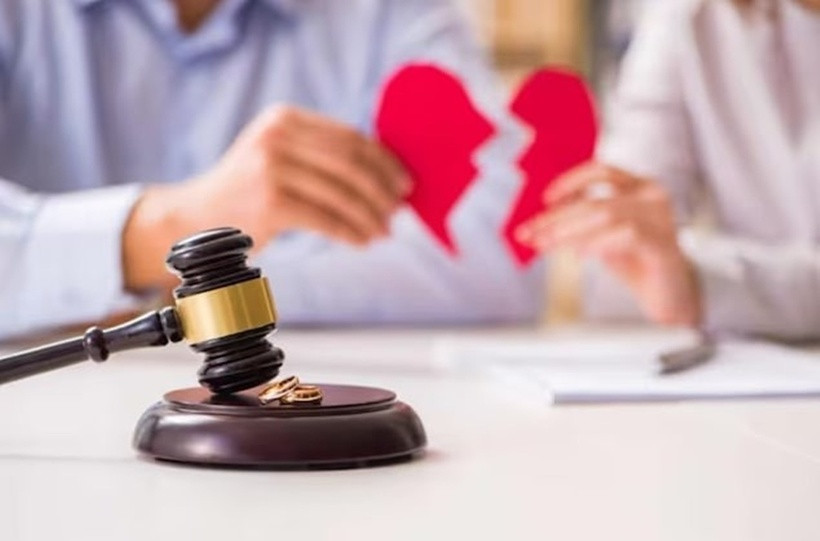 Chỉ sau 40 ngày cưới, vợ đòi ly hôn vì thói quen