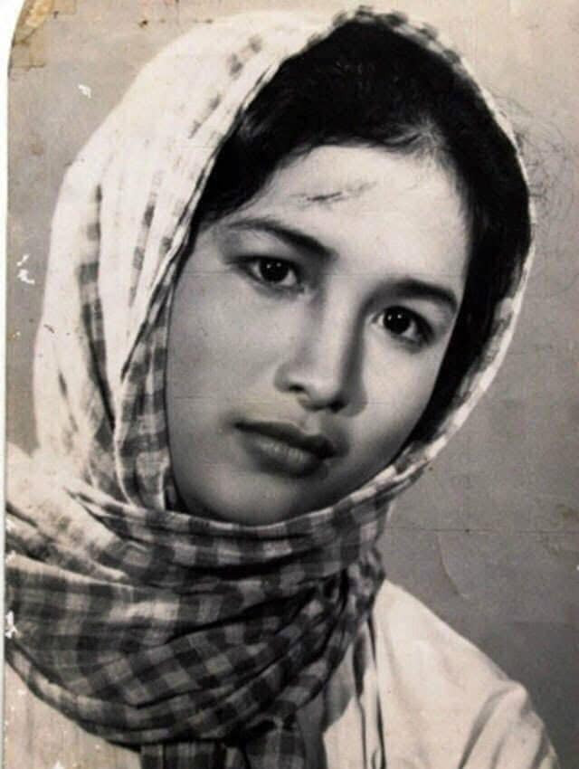 4860386536612250996251125433885708314753730n