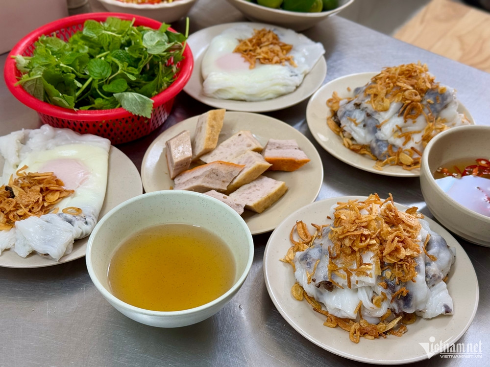 banh cuon 5.jpg