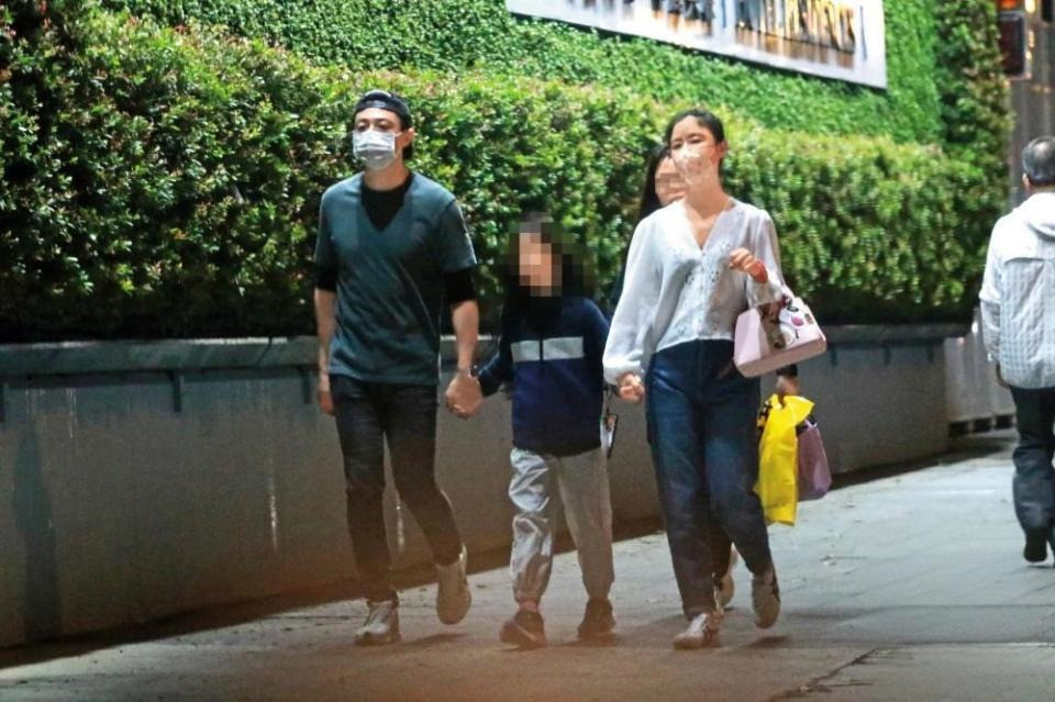 Khoảnh khắc 100 điểm của gia đình Hoắc Kiến Hoa, Lâm Tâm Như nhờ 1 hành động nhỏ với con gái- Ảnh 1.