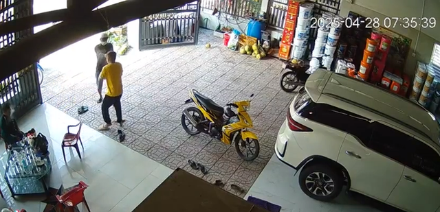 Vụ nổ súng rồi tự sát ở Vĩnh Long: Người thân ông Phúc có thể phải bồi thường? - Ảnh 1.