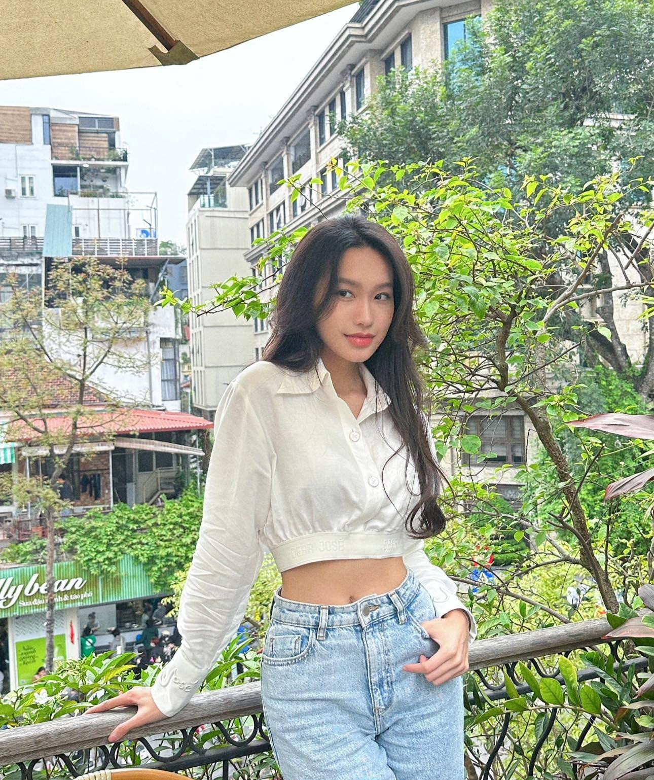 6 outfit mang lại tài lộc cho người mệnh Mộc- Ảnh 1.