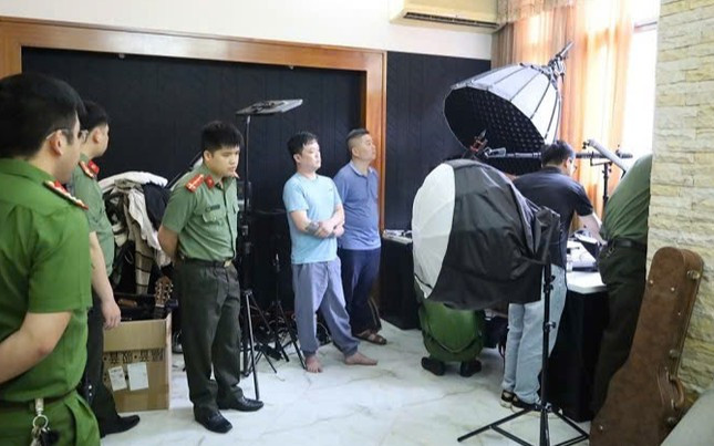 Khởi tố TikToker Lê Việt Hùng về hành vi Cưỡng đoạt tài sản ảnh 2