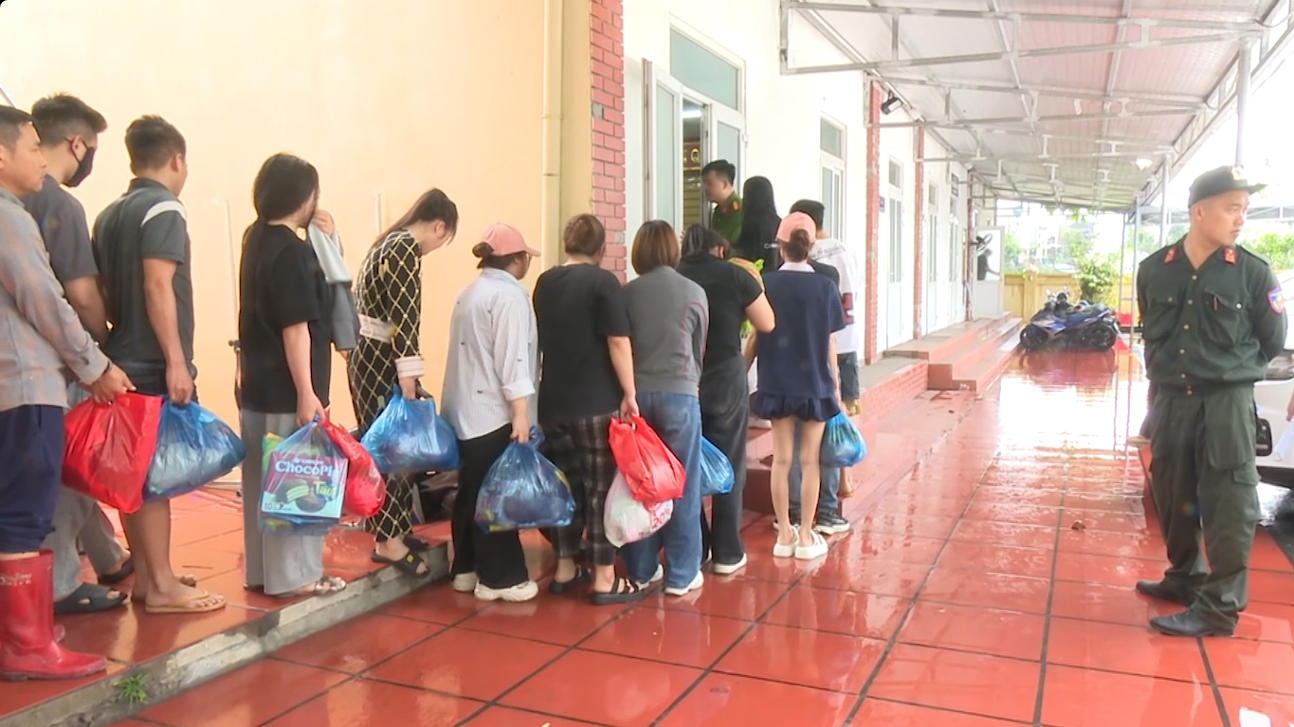 Nhóm tội phạm lừa đảo chiếm đoạt hàng trăm tỉ đồng dưới hình thức