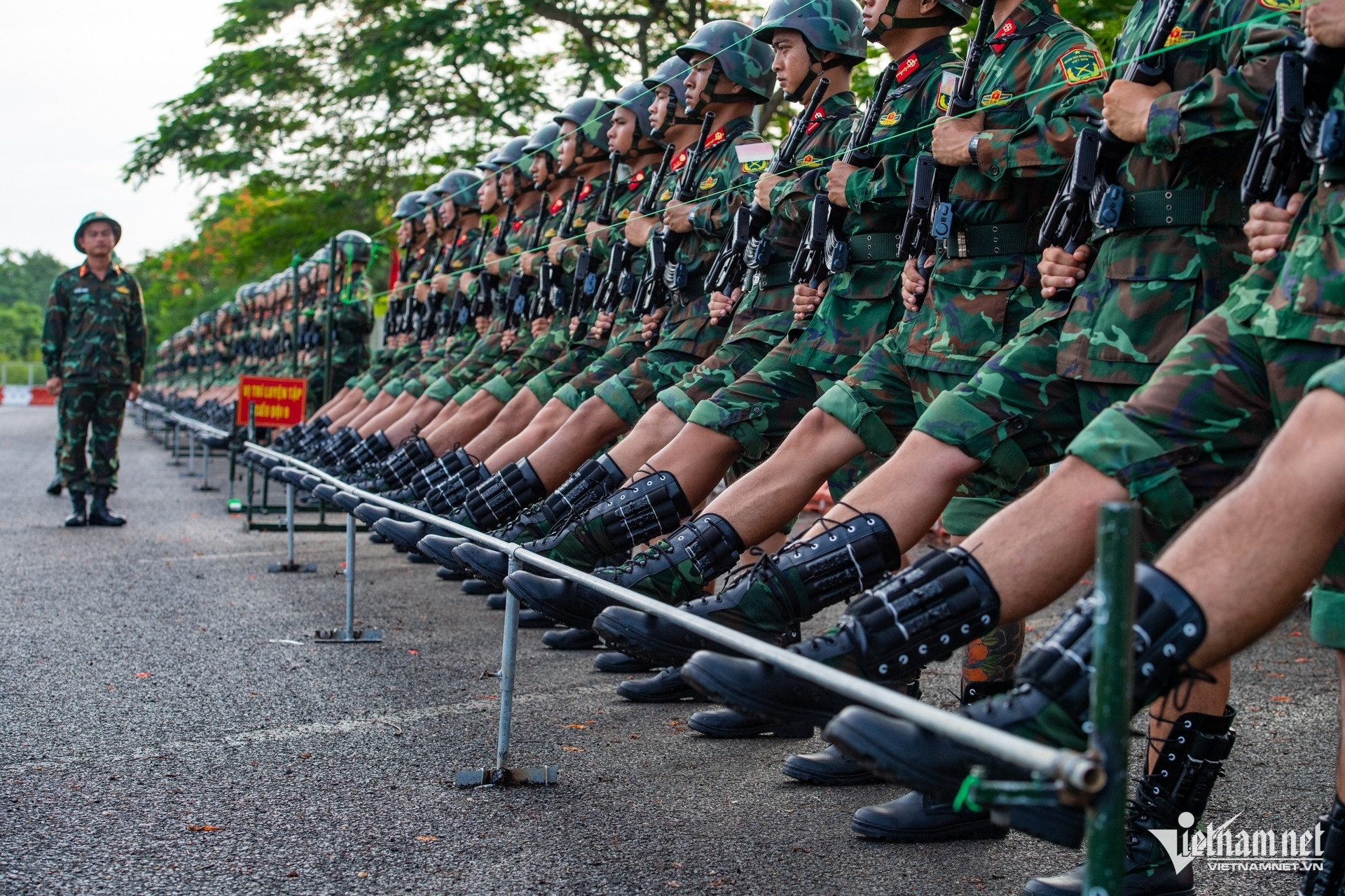 dieu binh a80 binh chung hoa hoc 2 57777.jpg