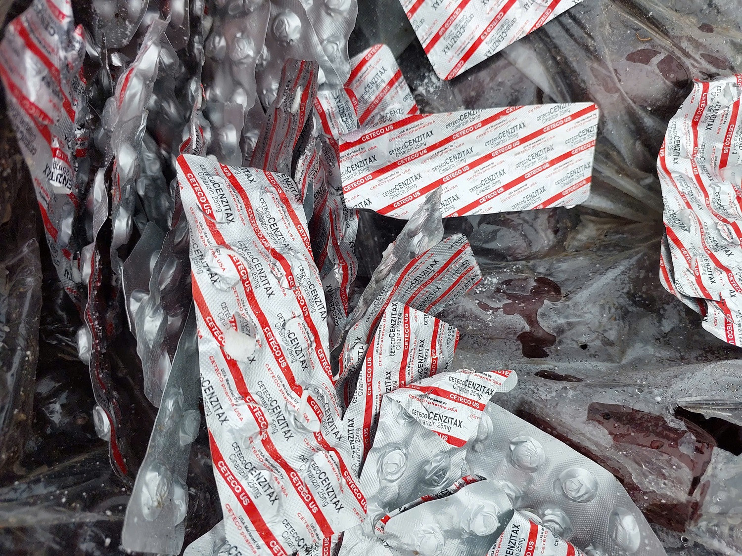 thuoc 2 17495469625401515096380.jpg