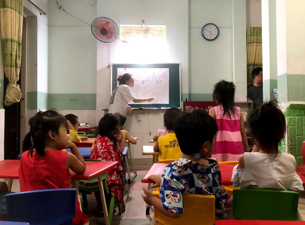 Con lớp 2, bố mẹ tìm nơi luyện thi lớp 6, chi cả chỉ vàng mỗi tháng - 3