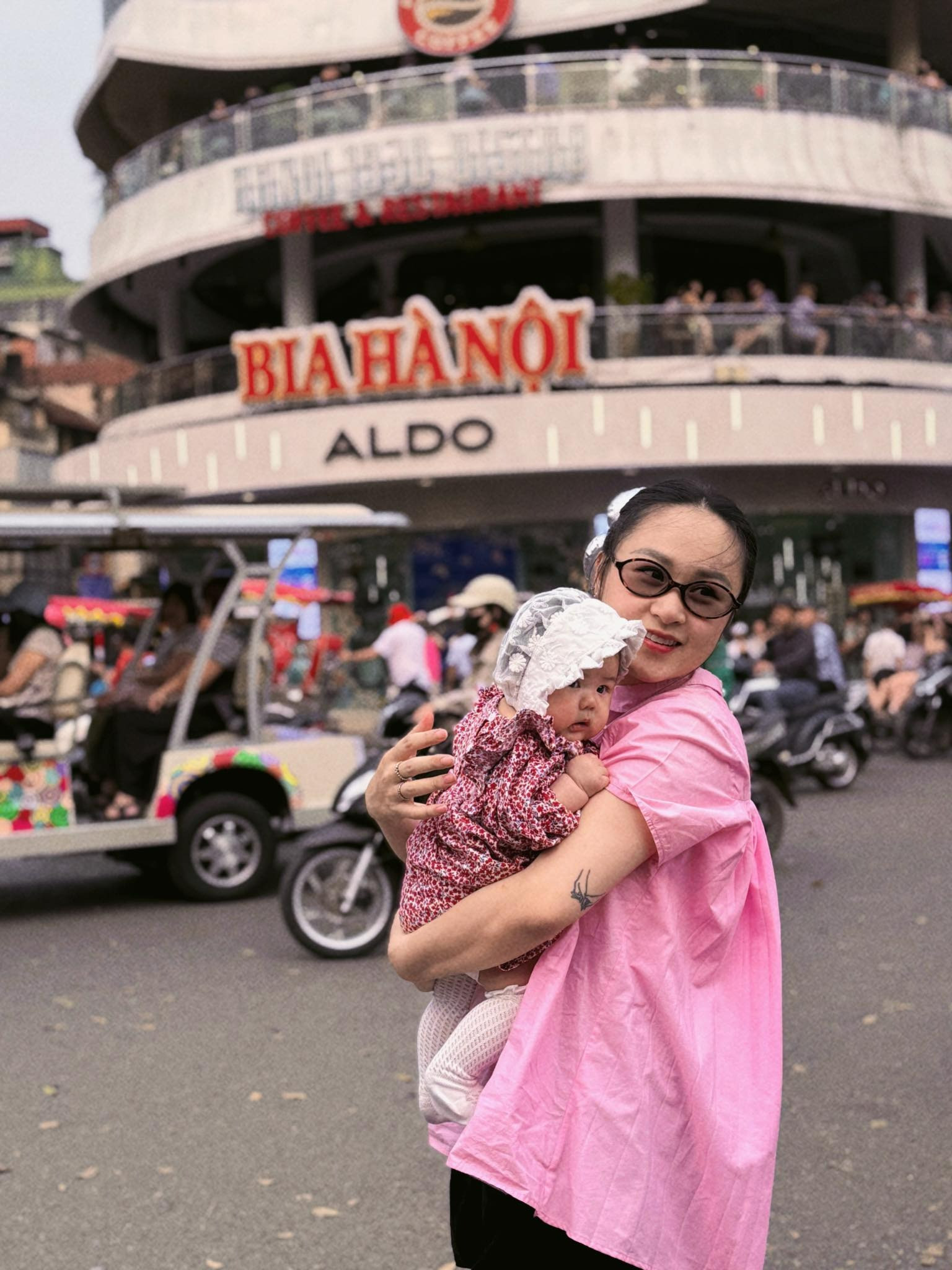 Con gái diva Thanh Lam hot không kém mẹ nhờ nhan sắc sau 6 tháng sinh gây sốt