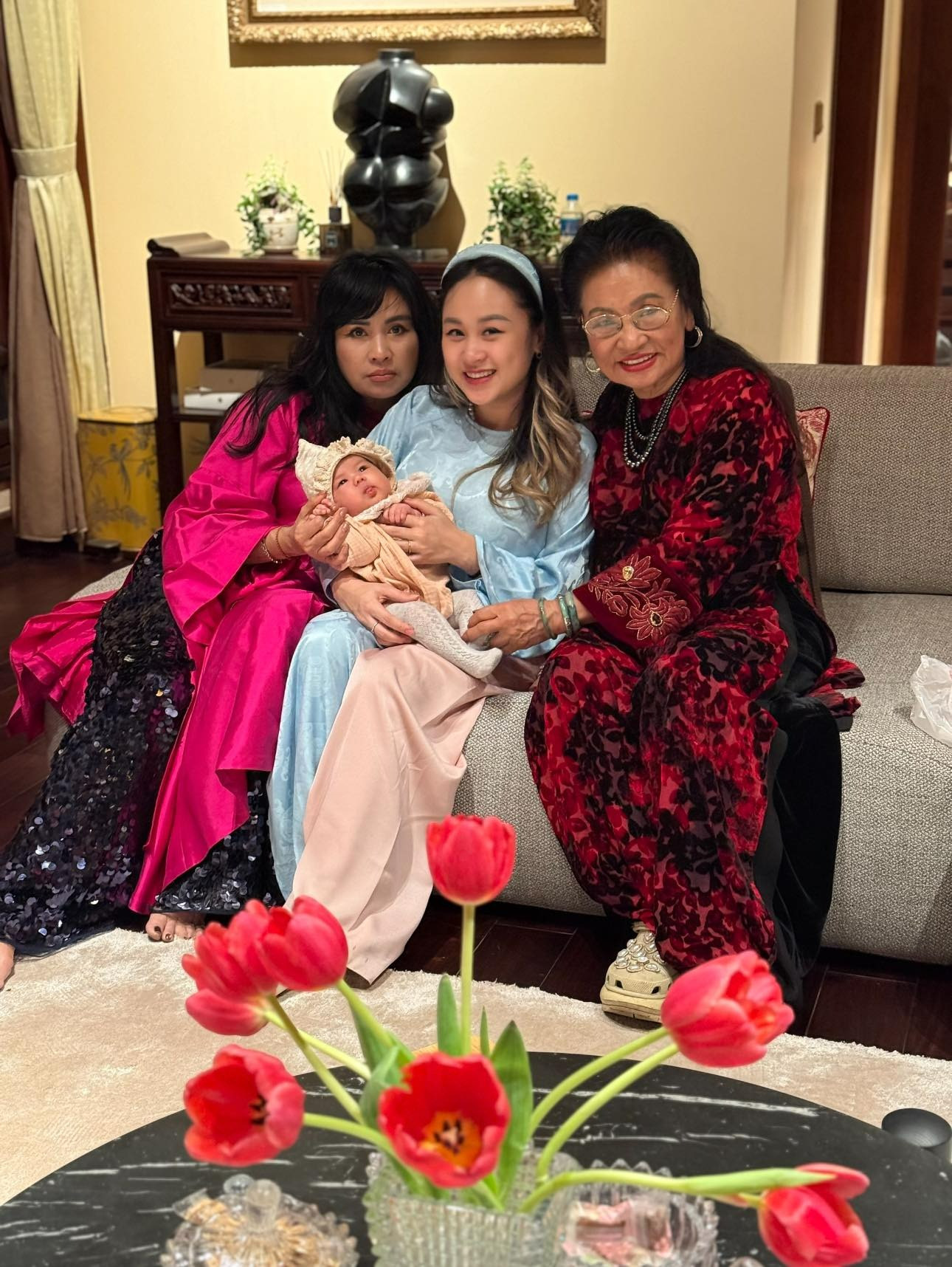 Con gái diva Thanh Lam hot không kém mẹ nhờ nhan sắc sau 6 tháng sinh gây sốt