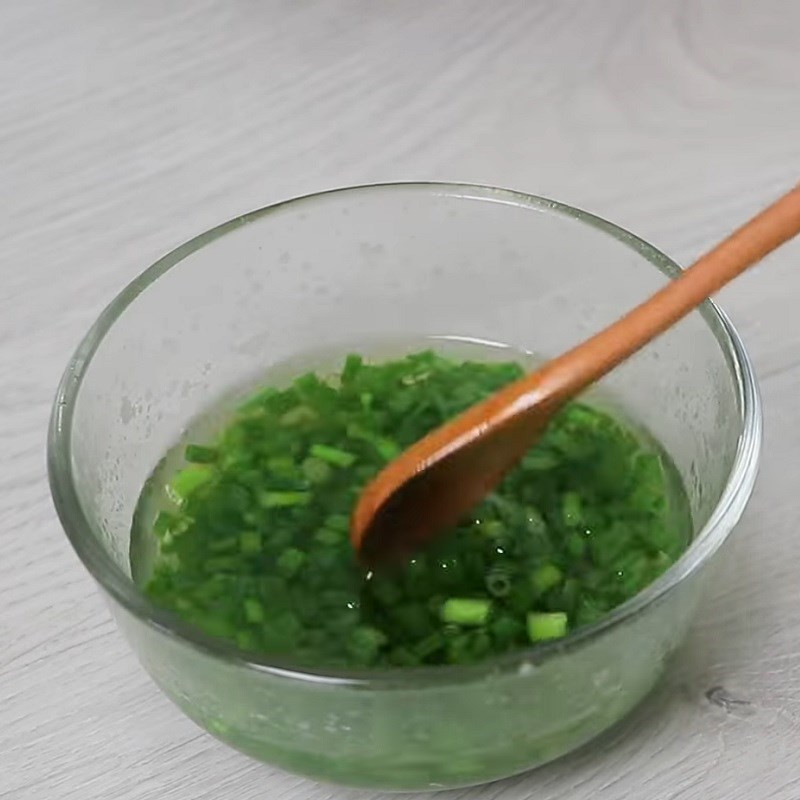 Khách Tây ăn thử 1 món bánh mì rất lạ ở Việt Nam, nhiều người Việt sửng sốt vì lần đầu nghe tên- Ảnh 10.