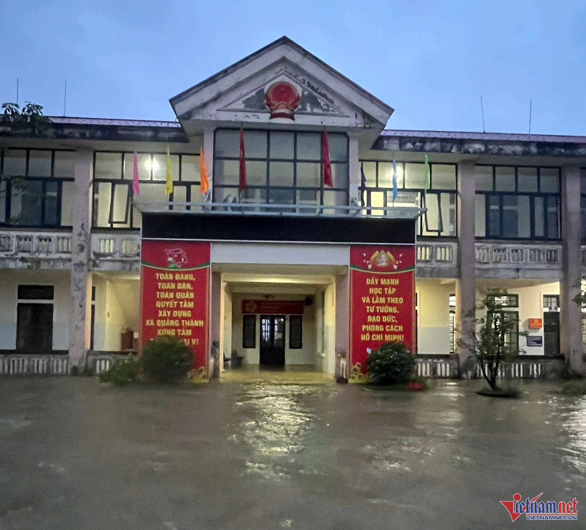 W-bão số 1 (5).jpg