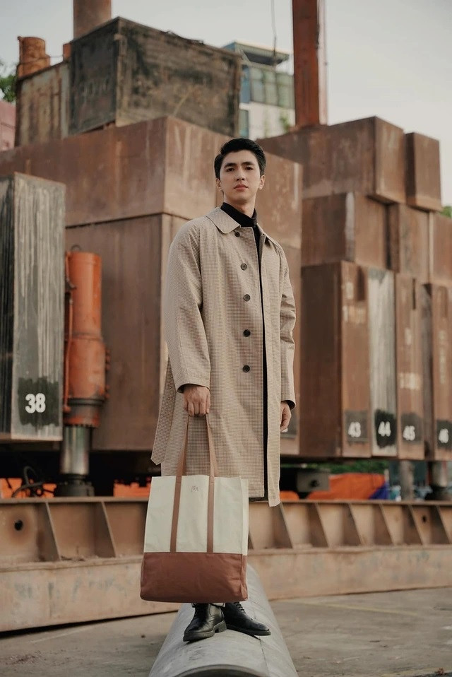 Nam diễn viên quê Phú Thọ - gã trai 'đẹp nhưng đểu' trong 'Dịu dàng màu nắng', sở hữu chiều cao 1m82, có vợ là á hậu- Ảnh 2.