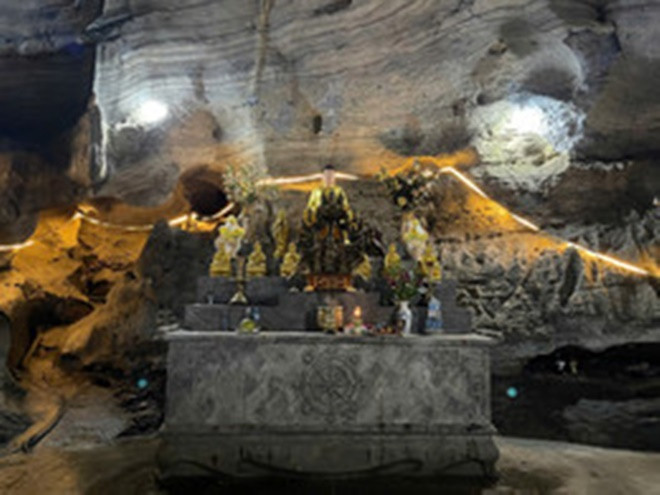 chua thach long 6.jpg