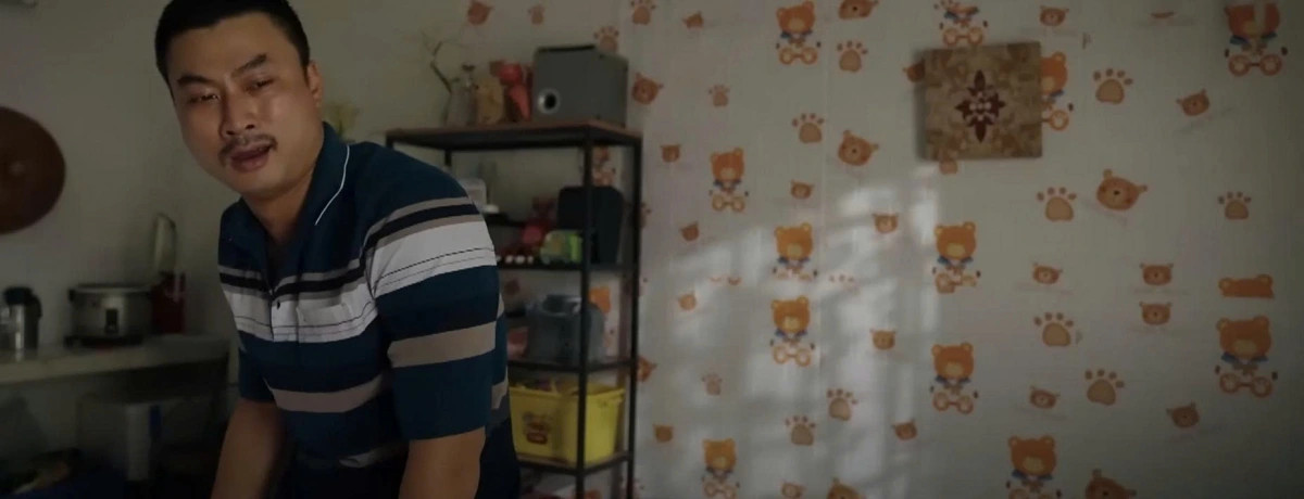 Doi thuong doi lap voi vai dien gai goc tren man anh nho cua duy hung hinh anh 1