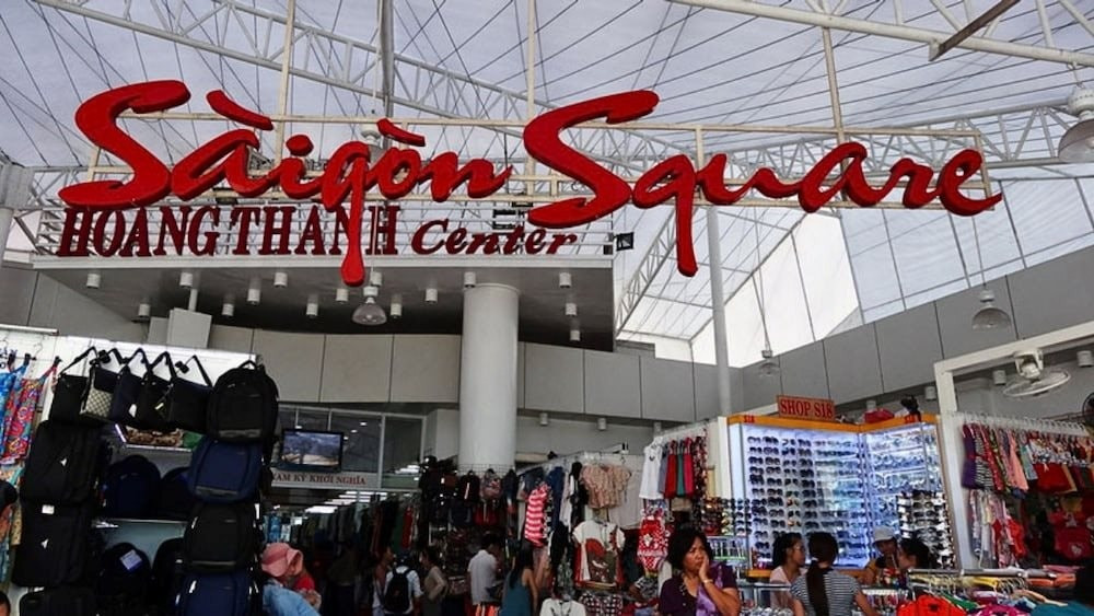 Choáng khối tài sản của ông chủ trẻ đứng sau trung tâm thương mại Saigon Square