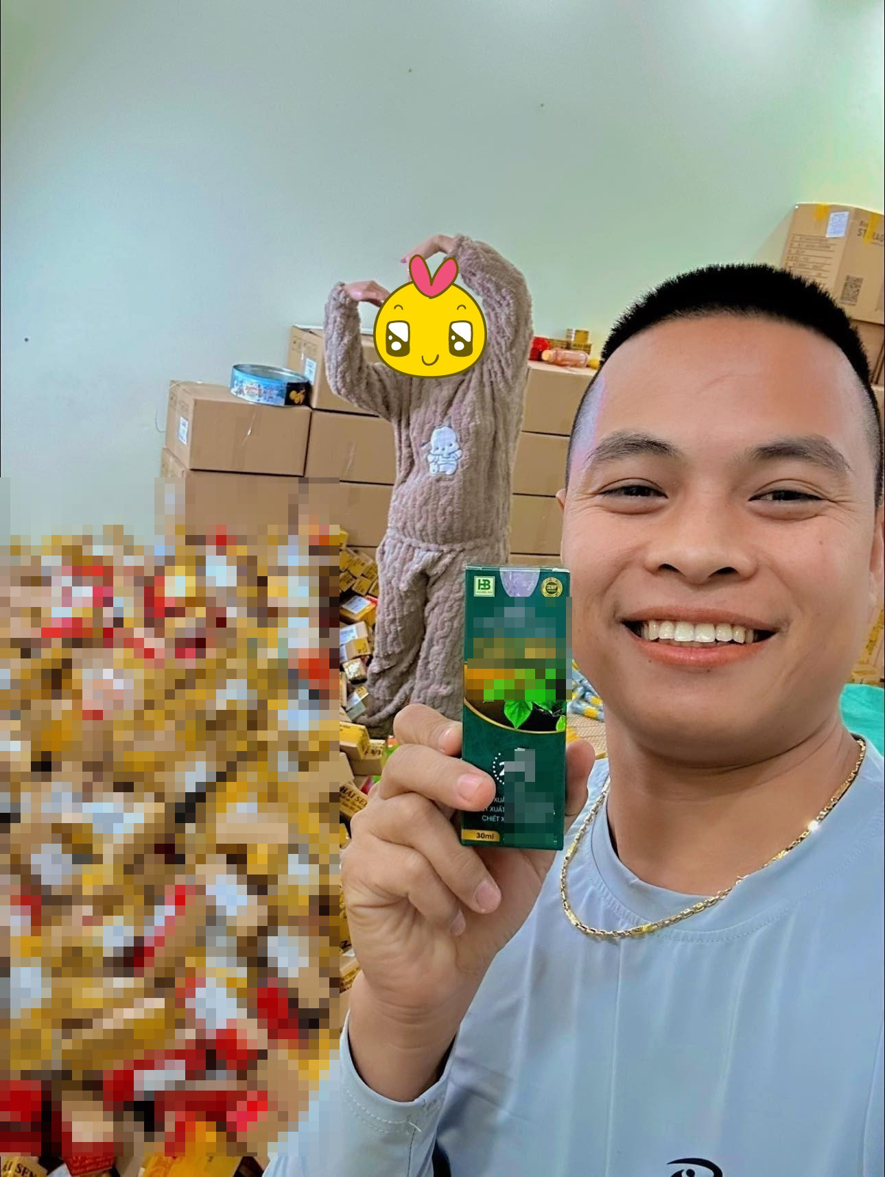 Thu nhập khủng số tài sản đồ sộ của Hải Sen sau khi phất lên nhờ bán hàng giả