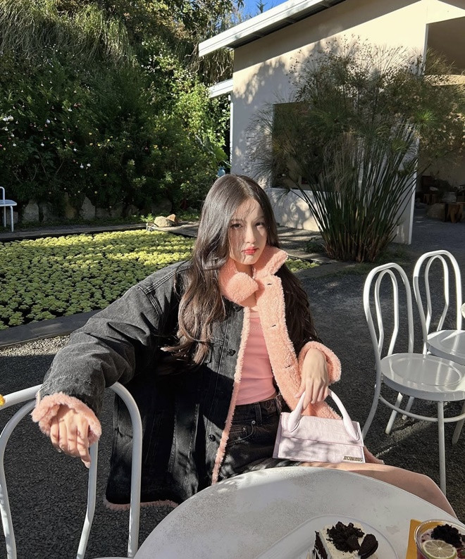 Bóc mác kho hàng hiệu của bạn gái tin đồn HIEUTHUHAI