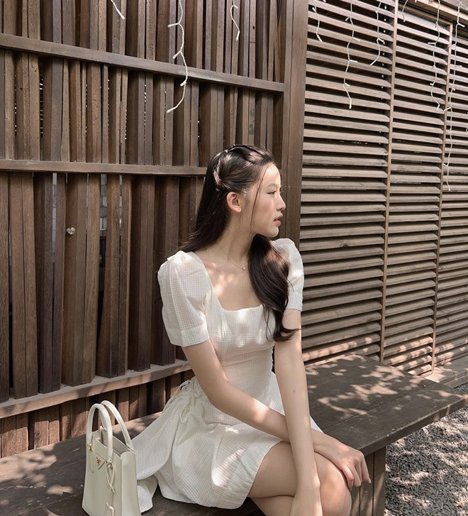 Bóc mác kho hàng hiệu của bạn gái tin đồn HIEUTHUHAI