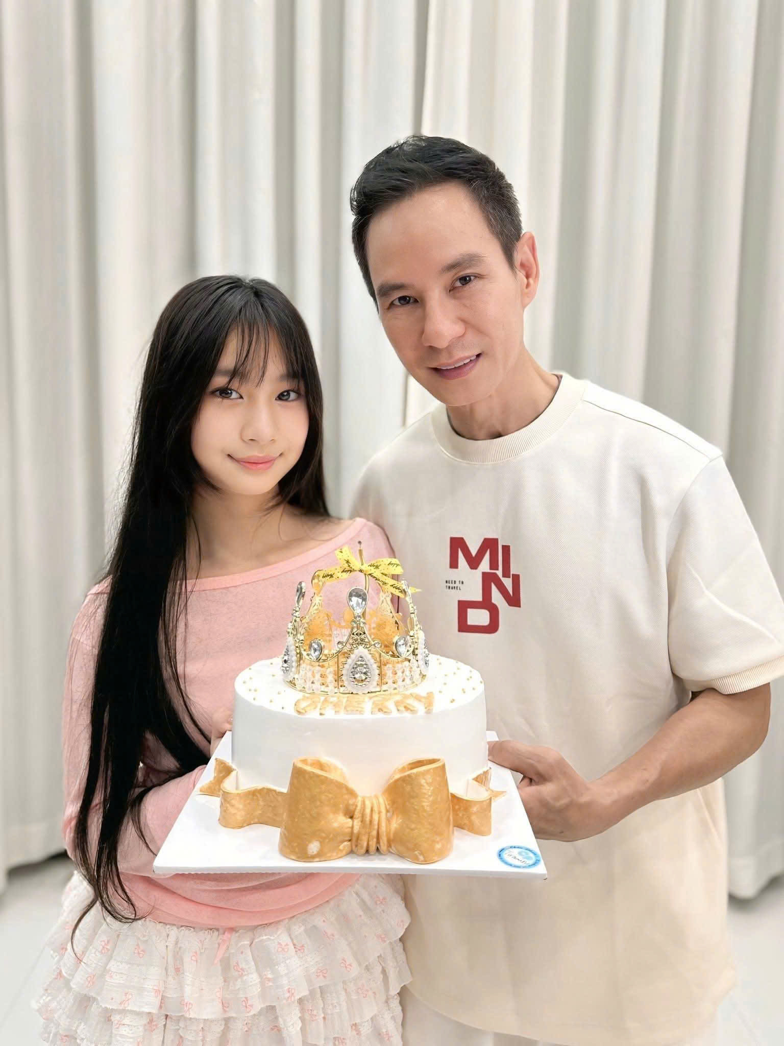 Con gái của Lý Hải sinh nhật 12 tuổi, khán giả ngỡ ngàng trước nhan sắc 'Hotgirl tương lai'- Ảnh 3.