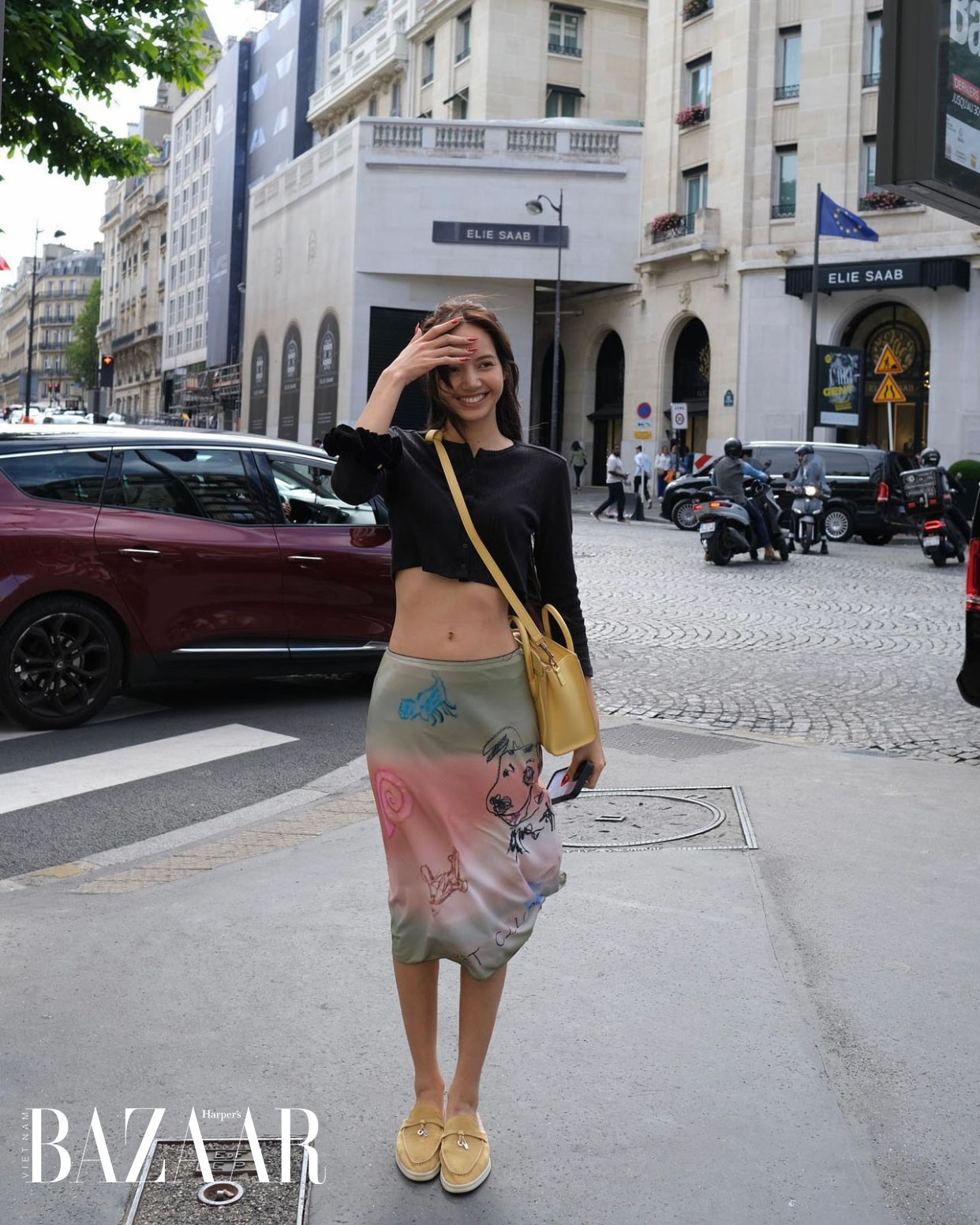 Loạt phú bà Vbiz đụng nhau chan chát đôi giày nhà giàu giá 30 triệu