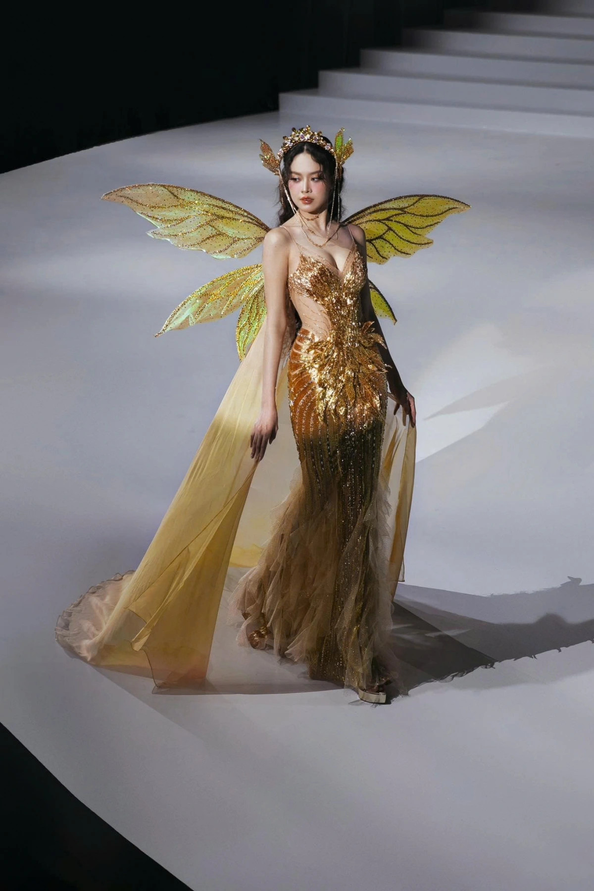 nhan sac hoa hau thanh thuy sau 2 nam dang quang hoa hau viet nam hinh anh 7