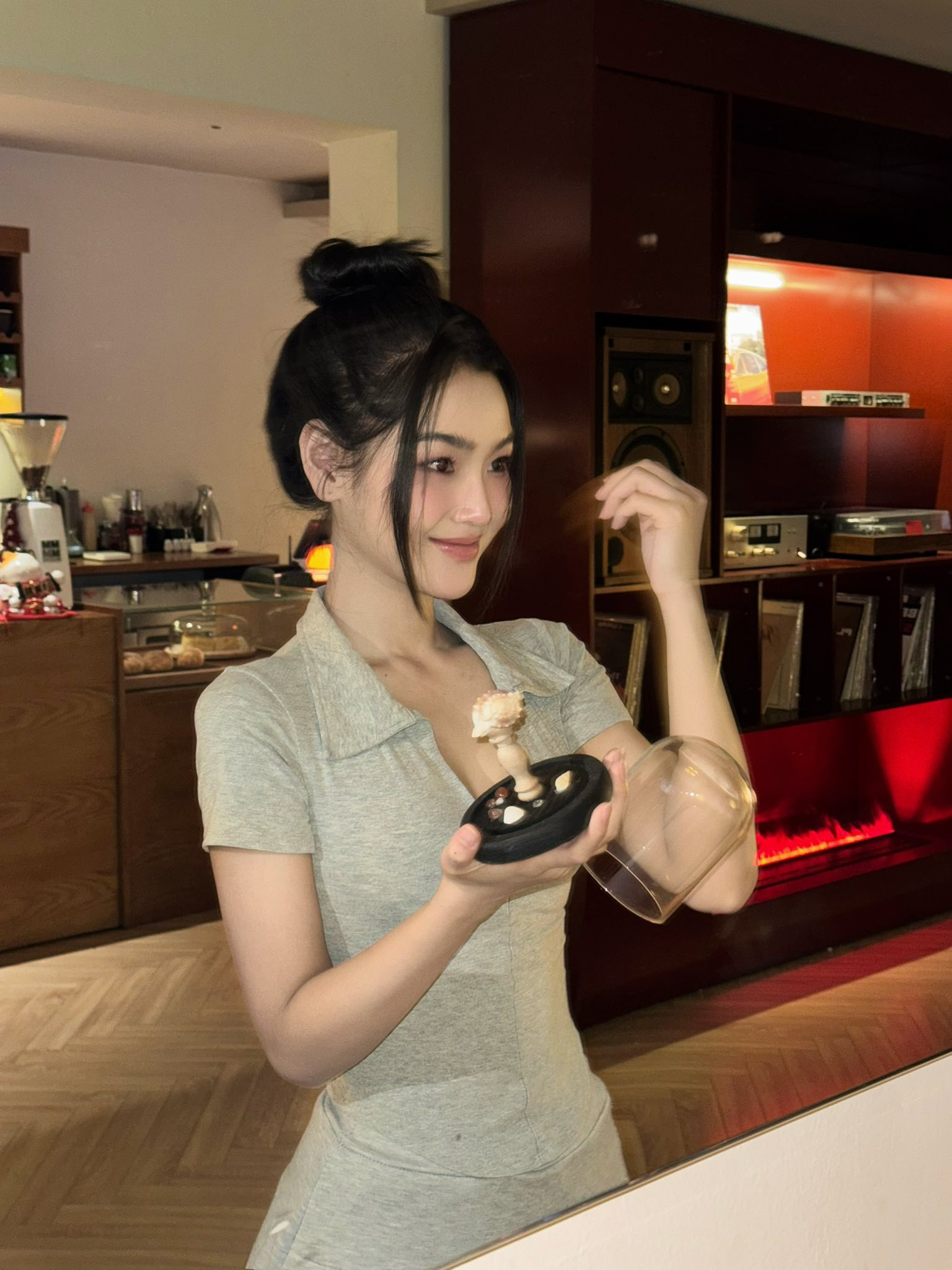 Mỹ nhân VFC quê Thanh Hóa gợi ý kiểu áo thun sexy cuốn hút mùa hè- Ảnh 6.