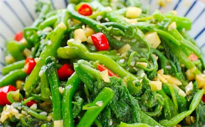 Món salad rau bí rất thơm ngon, hấp dẫn, giải nhiệt trong ngày hè. (Ảnh: Sohu)