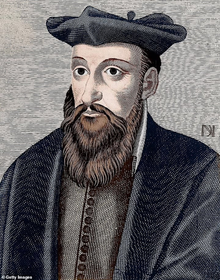 Nhà chiêm tinh người Pháp thế kỷ 16 Nostradamus.