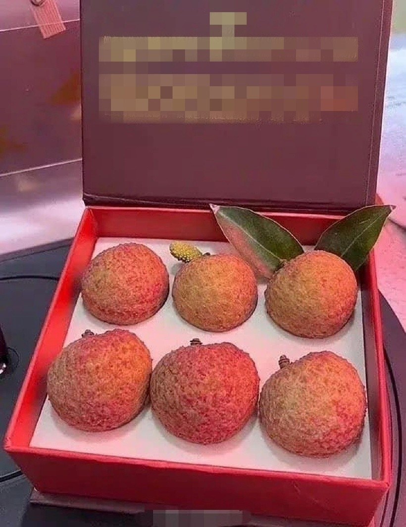 Cận cảnh quả vải giá 181 triệu đồng đang xôn xao mạng xã hội- Ảnh 1.