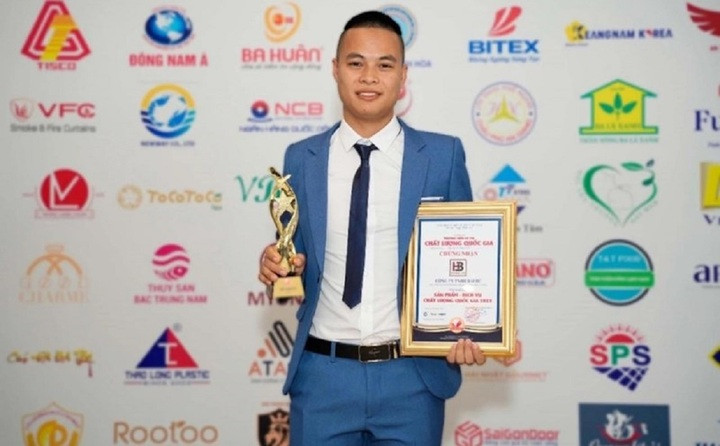 Trước khi bị bắt vì bán hàng giả, công ty của Lê Văn Hải từng được vinh danh trong một chương trình về thương hiệu uy tín chất lượng quốc gia. (Ảnh: Mạng xã hội)