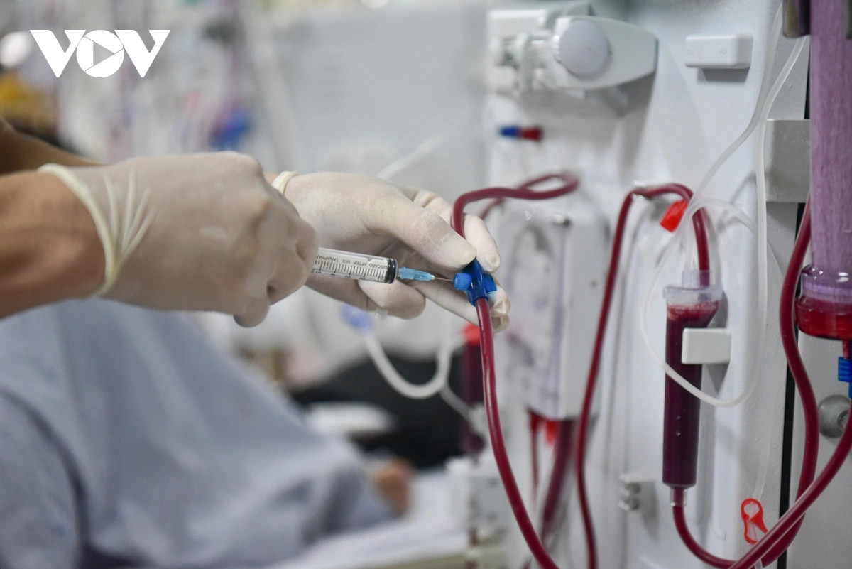 nam thanh nien bi ton thuong than cap sau leo nui va dung ma tuy da hinh anh 1